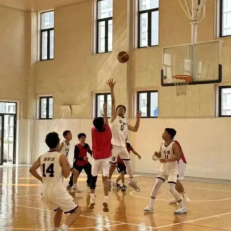儿童篮球训练步骤应该注意什么_0